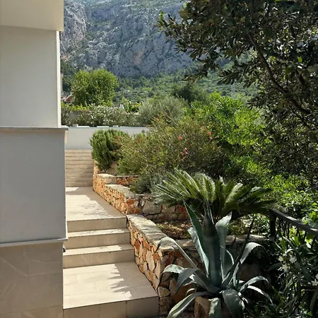 Oleana Villa *
